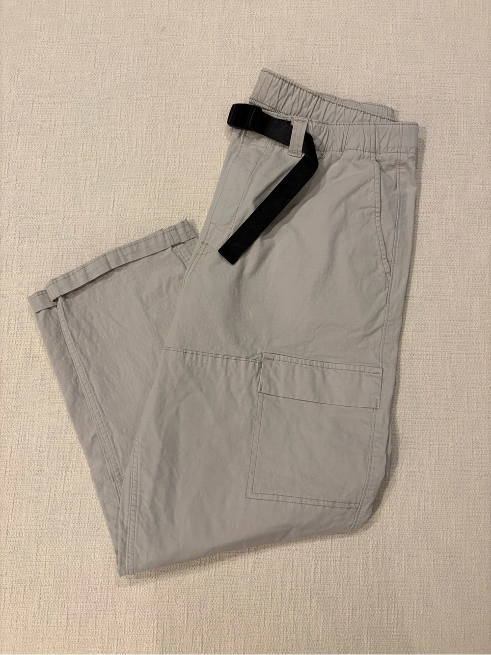 Levi's Light Gray Men's Cargo Pants with Webbing Belt
